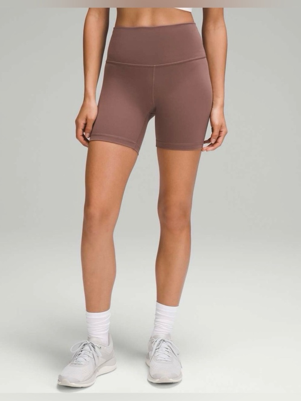 Lululemon Wunder Train High-Rise Short 6” in Dark Oxide Size 4